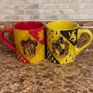 Harry Potter Hogwarts House Crest Mug Set, Gryffindor & Hufflepuff